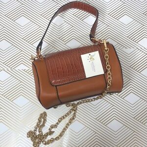 Round bag brown long shoulder